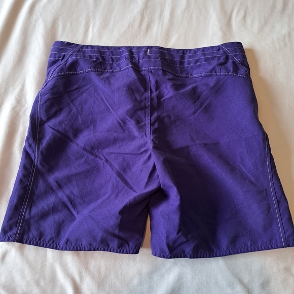 L.L. Bean Hibiscus Sport Surf Shorts size 16 NWT - Picture 5 of 6